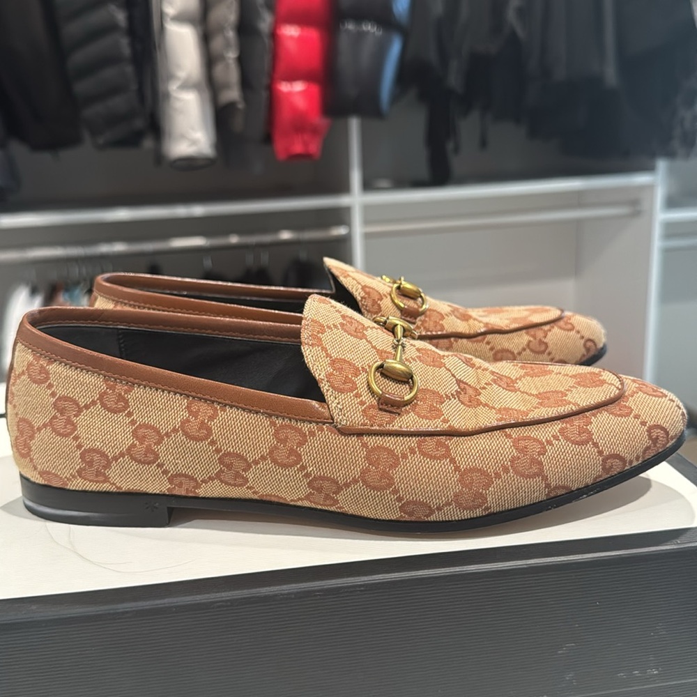 Gucci WOMEN'S GUCCI JORDAAN LOAFER size 38 - Picture 6 of 9